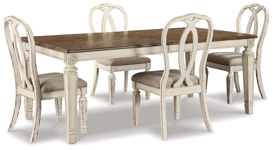 Realyn Dining Room Set