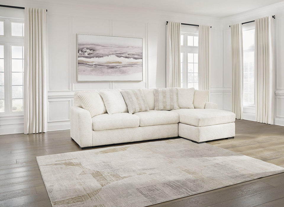 Chessington Sectional with Chaise